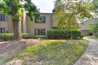 Photo #1: 221092583 Listing