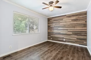 Photo #6: 221092785 Listing