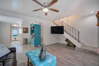 Photo #6: 221092824 Listing 