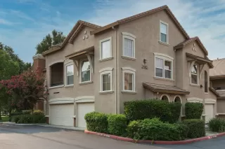 Photo #2: 221093205 Listing 