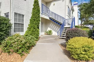 Photo #1: 221093223 Listing 