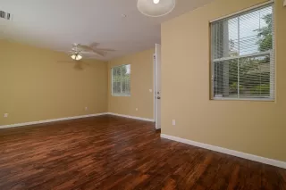 Photo #4: 221093357 Listing 