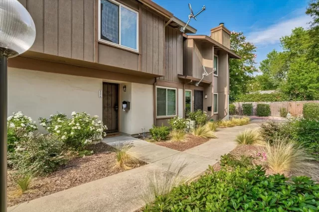 MLS: 221093522 Condo For Sale
