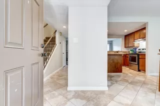 Photo #1: 221093522 Listing 