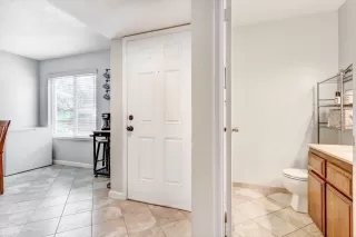 Photo #2: 221093522 Listing 