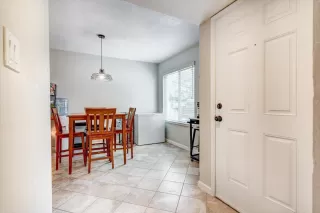 Photo #3: 221093522 Listing 