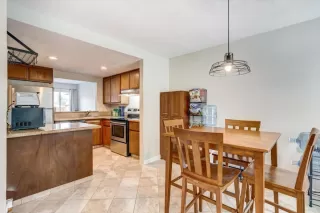 Photo #5: 221093522 Listing 