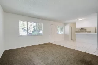 Photo #4: 221093727 Listing 