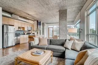 Photo #3: 221094098 Listing 