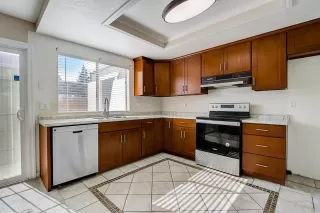 Photo #3: 221094110 Listing 