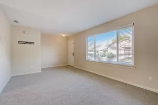Photo #5: 221094110 Listing 