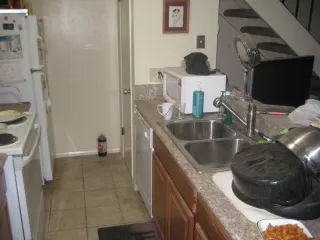 Photo #4: 221094305 Listing