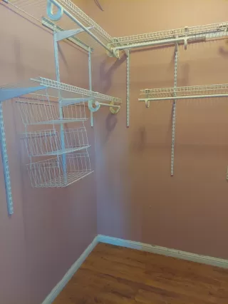 Photo #6: 221094972 Listing