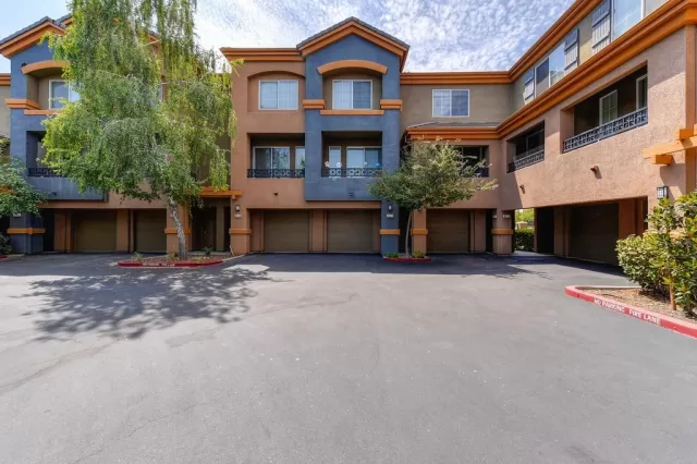 MLS: 221095037 Condo For Sale