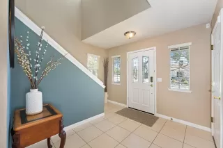 Photo #5: 221095739 Listing