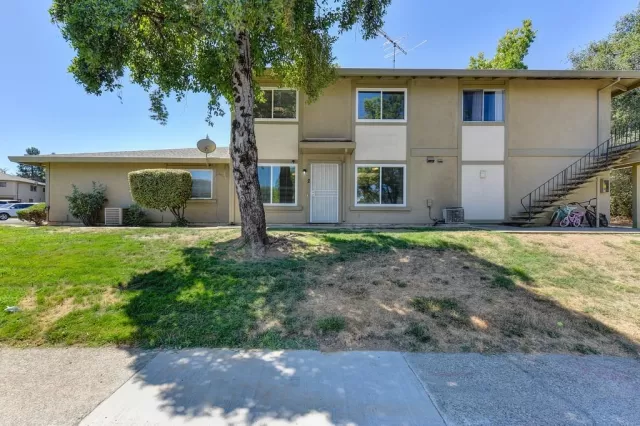MLS: 221095742 Condo For Sale