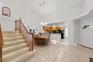 Photo #6: 221096060 Listing