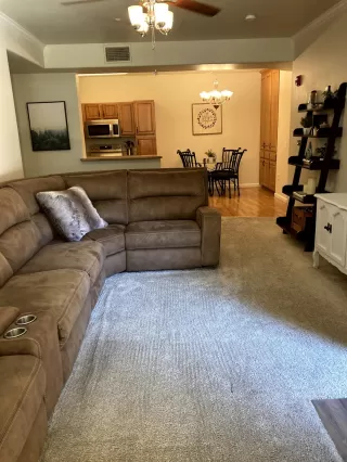 Photo #2: 221096085 Listing 