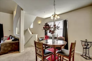 Photo #6: 221096287 Listing 