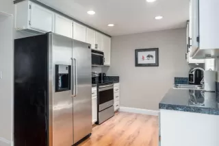 Photo #5: 221096717 Listing 