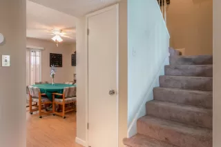 Photo #4: 221096957 Listing 