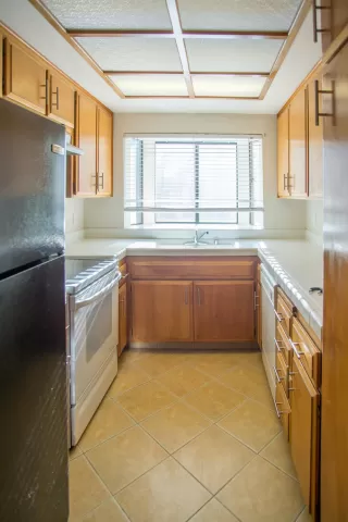 Photo #3: 221097108 Listing