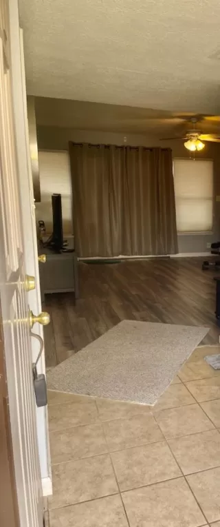 Photo #3: 221097590 Listing