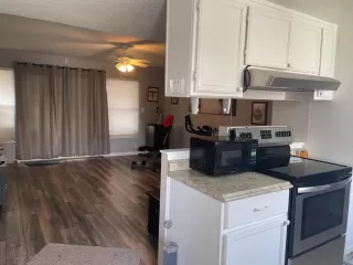 Photo #4: 221097590 Listing