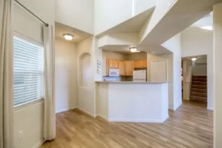 Photo #3: 221097954 Listing