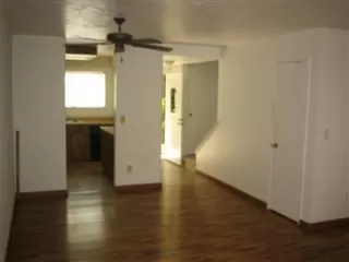 Photo #5: 221098394 Listing