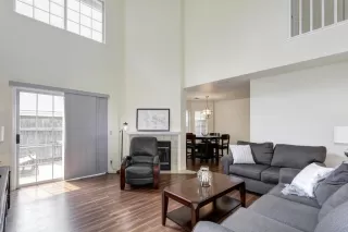 Photo #2: 221098637 Listing 