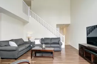 Photo #3: 221098637 Listing 