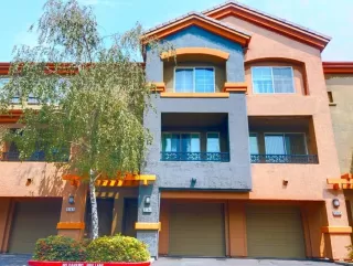 Photo #1: 221098768 Listing 