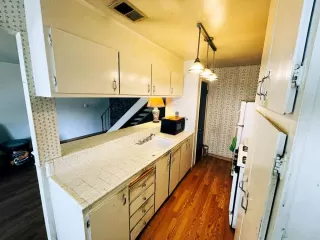 Photo #3: 221098947 Listing 