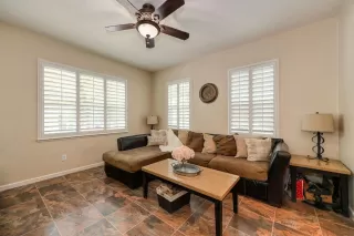 Photo #6: 221100077 Listing