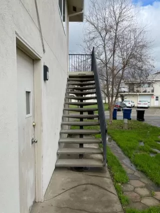 Photo #3: 221100168 Listing