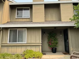 Photo #1: 221100176 Listing 