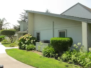 Photo #2: 221100220 Listing