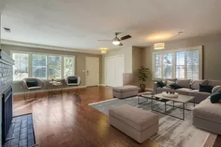 Photo #1: 221100407 Listing 