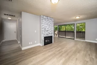 Photo #6: 221100499 Listing 