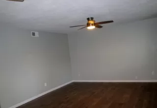 Photo #4: 221100540 Listing 