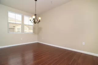 Photo #6: 221101060 Listing