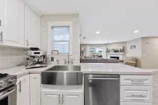Photo #3: 221101261 Listing 