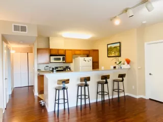 Photo #4: 221101416 Listing