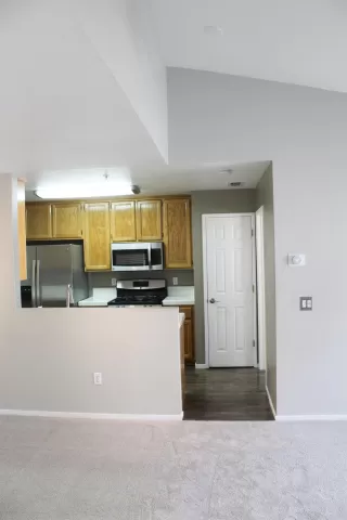 Photo #3: 221101561 Listing