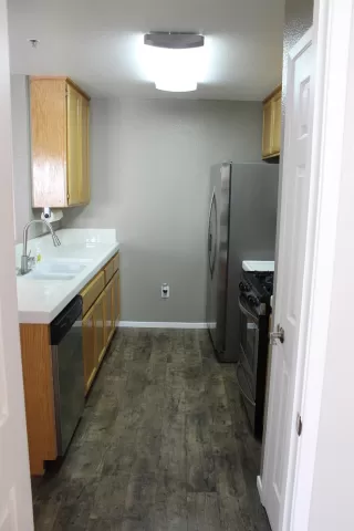 Photo #4: 221101561 Listing