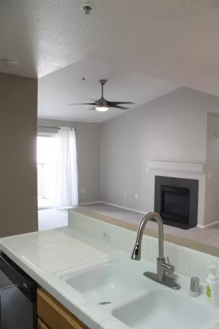 Photo #6: 221101561 Listing