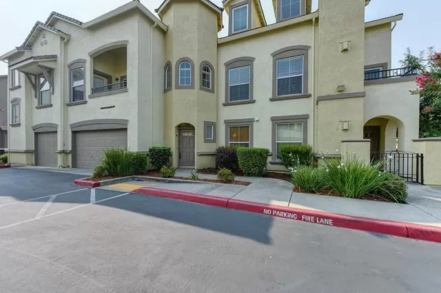 MLS: 221101565 Condo For Sale