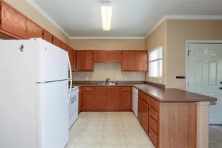 Photo #2: 221102681 Listing 