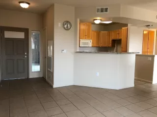 Photo #3: 221102693 Listing